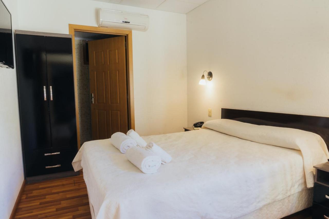 Mi Pueblo Hotel Nueva Palmira Bagian luar foto